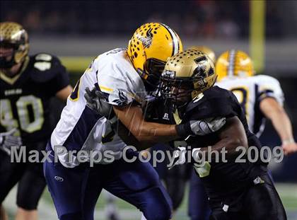 Thumbnail 2 in Lamar vs. Abilene (Texas Bi-District Playoffs) photogallery.