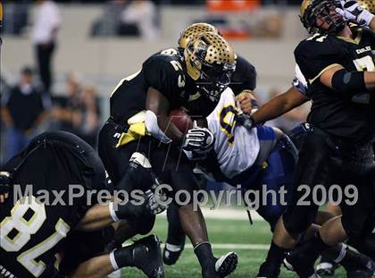 Thumbnail 2 in Lamar vs. Abilene (Texas Bi-District Playoffs) photogallery.