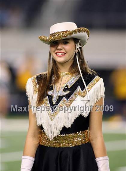 Thumbnail 3 in Lamar vs. Abilene (Texas Bi-District Playoffs) photogallery.