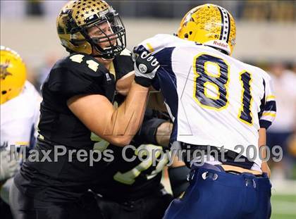 Thumbnail 2 in Lamar vs. Abilene (Texas Bi-District Playoffs) photogallery.