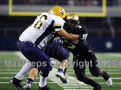 Thumbnail 1 in Lamar vs. Abilene (Texas Bi-District Playoffs) photogallery.