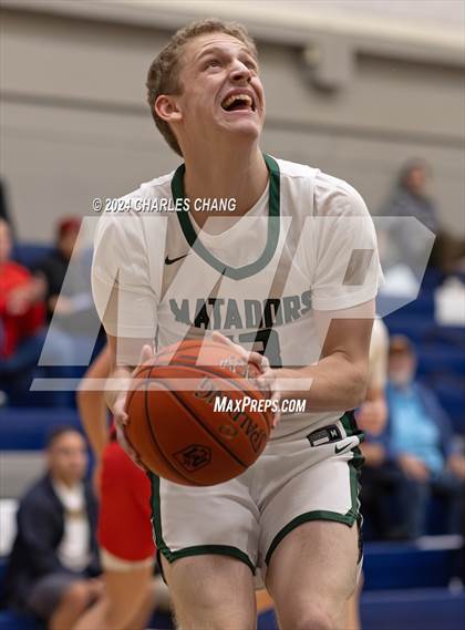 Thumbnail 2 in Miramonte vs. Montgomery (Bambauer Tournament) photogallery.