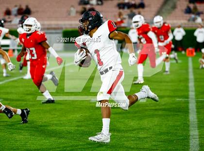 Thumbnail 1 in Harvard-Westlake @ La Salle photogallery.
