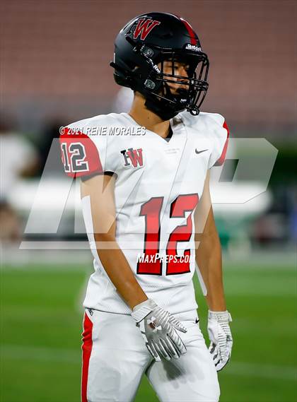 Thumbnail 3 in Harvard-Westlake @ La Salle photogallery.