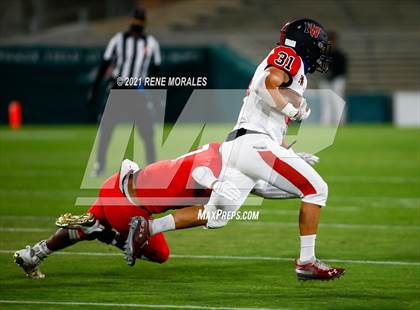 Thumbnail 3 in Harvard-Westlake @ La Salle photogallery.