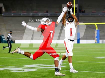 Thumbnail 3 in Harvard-Westlake @ La Salle photogallery.