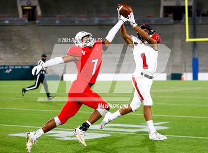 Thumbnail 2 in Harvard-Westlake @ La Salle photogallery.