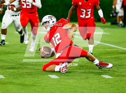 Thumbnail 1 in Harvard-Westlake @ La Salle photogallery.