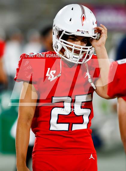 Thumbnail 3 in Harvard-Westlake @ La Salle photogallery.