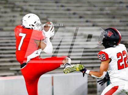 Thumbnail 1 in Harvard-Westlake @ La Salle photogallery.