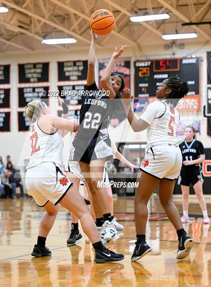 Thumbnail 3 in Ledford @ North Davidson photogallery.