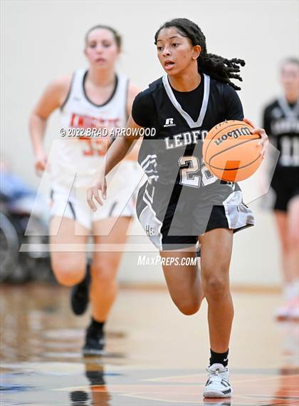 Thumbnail 3 in Ledford @ North Davidson photogallery.