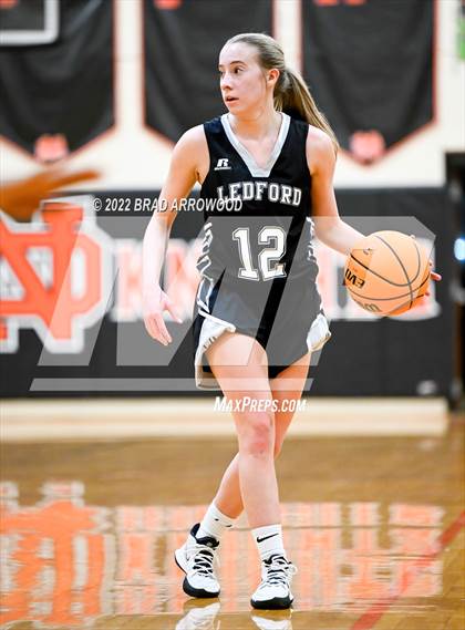 Thumbnail 2 in Ledford @ North Davidson photogallery.