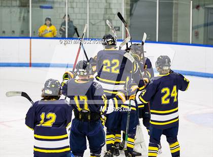 Thumbnail 2 in Rochester Adams @ Stoney Creek photogallery.