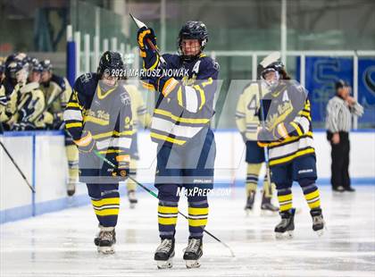 Thumbnail 1 in Rochester Adams @ Stoney Creek photogallery.