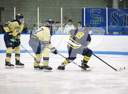 Thumbnail 1 in Rochester Adams @ Stoney Creek photogallery.