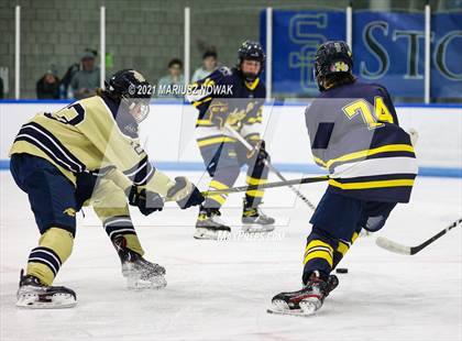Thumbnail 1 in Rochester Adams @ Stoney Creek photogallery.