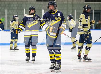 Thumbnail 1 in Rochester Adams @ Stoney Creek photogallery.