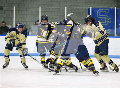Thumbnail 2 in Rochester Adams @ Stoney Creek photogallery.