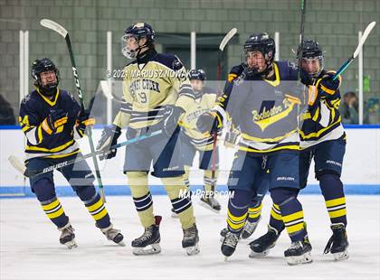 Thumbnail 3 in Rochester Adams @ Stoney Creek photogallery.