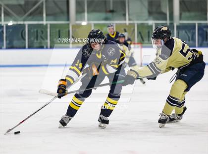 Thumbnail 2 in Rochester Adams @ Stoney Creek photogallery.