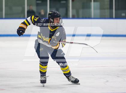 Thumbnail 2 in Rochester Adams @ Stoney Creek photogallery.