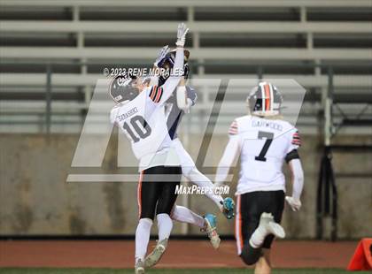 Thumbnail 2 in Los Gatos vs Central Valley Christian (CIF D2-A State Final) photogallery.