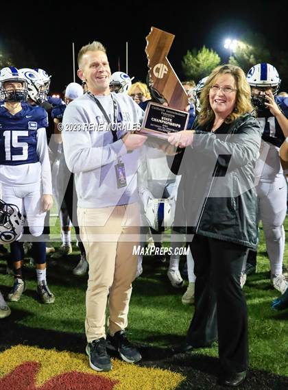 Thumbnail 2 in Los Gatos vs Central Valley Christian (CIF D2-A State Final) photogallery.