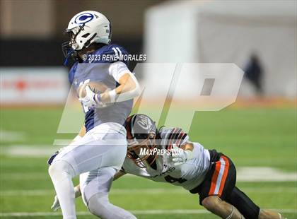 Thumbnail 2 in Los Gatos vs Central Valley Christian (CIF D2-A State Final) photogallery.