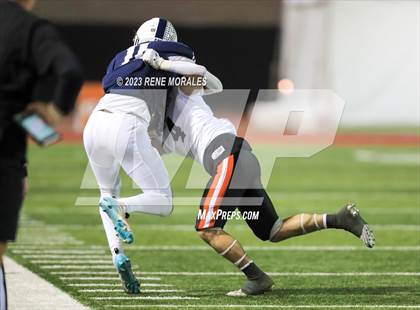 Thumbnail 1 in Los Gatos vs Central Valley Christian (CIF D2-A State Final) photogallery.