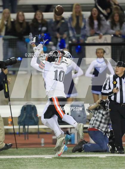 Thumbnail 2 in Los Gatos vs Central Valley Christian (CIF D2-A State Final) photogallery.