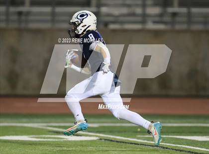Thumbnail 1 in Los Gatos vs Central Valley Christian (CIF D2-A State Final) photogallery.