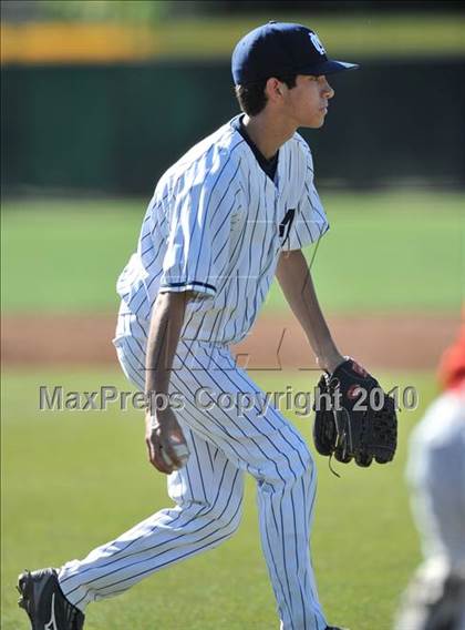Thumbnail 3 in Palm Desert vs. Marin Catholic (Diamond Sports National Classic) photogallery.