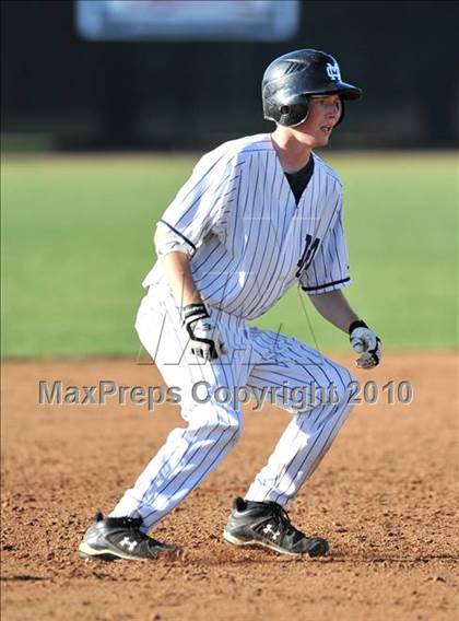 Thumbnail 2 in Palm Desert vs. Marin Catholic (Diamond Sports National Classic) photogallery.