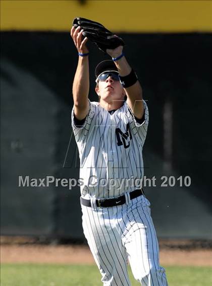 Thumbnail 3 in Palm Desert vs. Marin Catholic (Diamond Sports National Classic) photogallery.