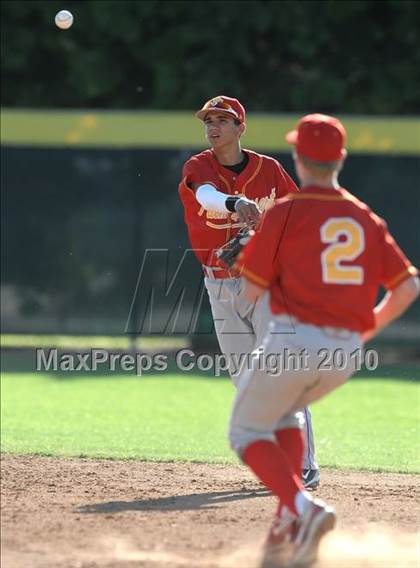 Thumbnail 2 in Palm Desert vs. Marin Catholic (Diamond Sports National Classic) photogallery.