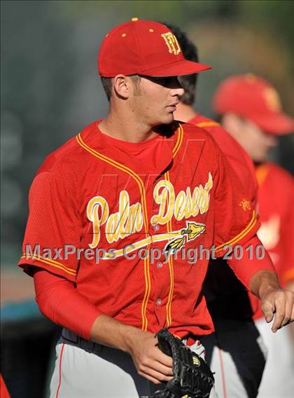 Thumbnail 2 in Palm Desert vs. Marin Catholic (Diamond Sports National Classic) photogallery.