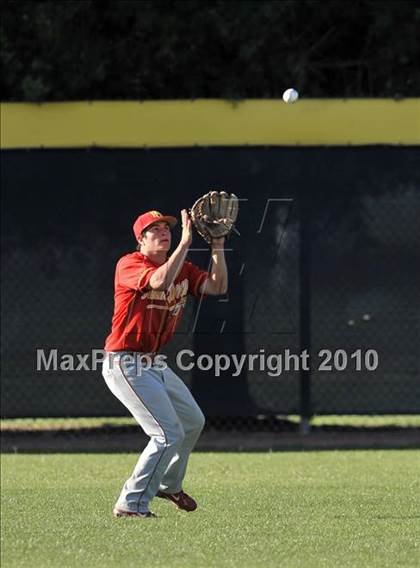 Thumbnail 1 in Palm Desert vs. Marin Catholic (Diamond Sports National Classic) photogallery.