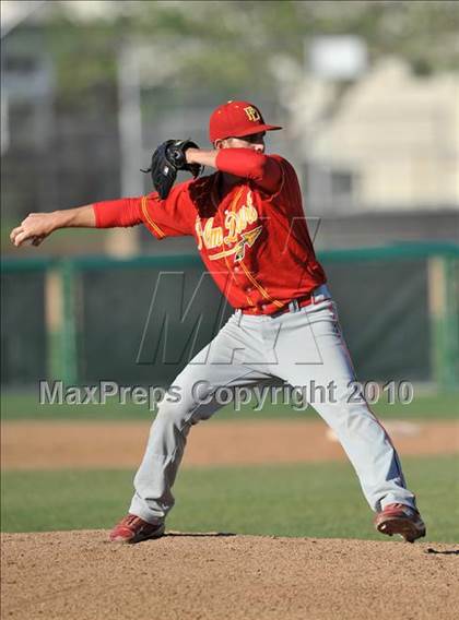 Thumbnail 2 in Palm Desert vs. Marin Catholic (Diamond Sports National Classic) photogallery.