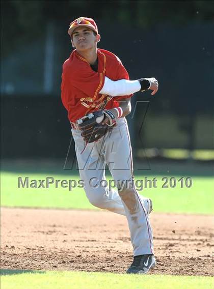 Thumbnail 3 in Palm Desert vs. Marin Catholic (Diamond Sports National Classic) photogallery.