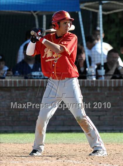 Thumbnail 2 in Palm Desert vs. Marin Catholic (Diamond Sports National Classic) photogallery.