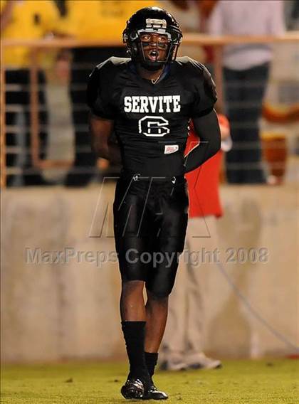 Thumbnail 1 in Servite vs. Mater Dei photogallery.