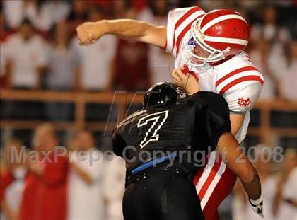 Thumbnail 3 in Servite vs. Mater Dei photogallery.