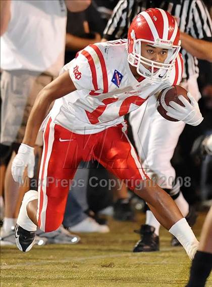 Thumbnail 2 in Servite vs. Mater Dei photogallery.