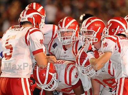Thumbnail 3 in Servite vs. Mater Dei photogallery.