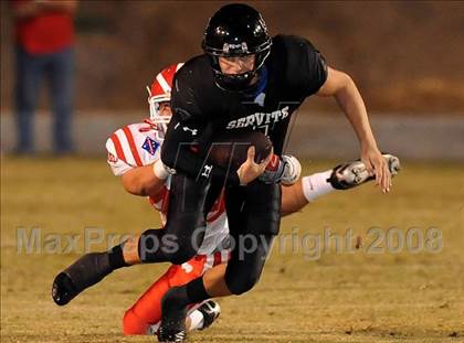 Thumbnail 2 in Servite vs. Mater Dei photogallery.