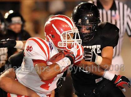 Thumbnail 1 in Servite vs. Mater Dei photogallery.