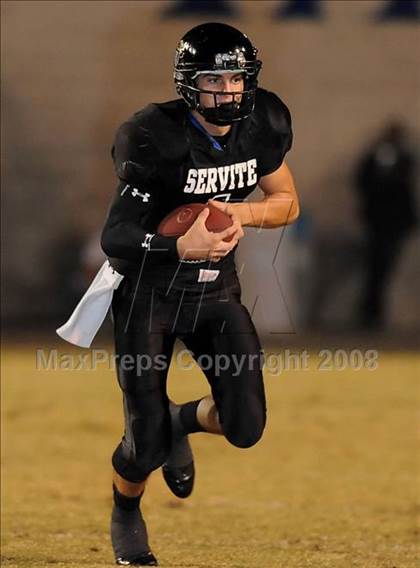 Thumbnail 2 in Servite vs. Mater Dei photogallery.