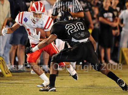 Thumbnail 1 in Servite vs. Mater Dei photogallery.