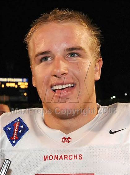 Thumbnail 1 in Servite vs. Mater Dei photogallery.